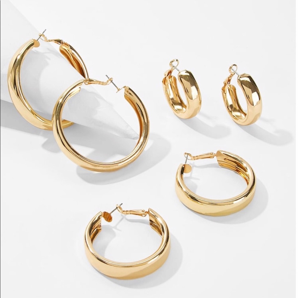 Gold hoop set